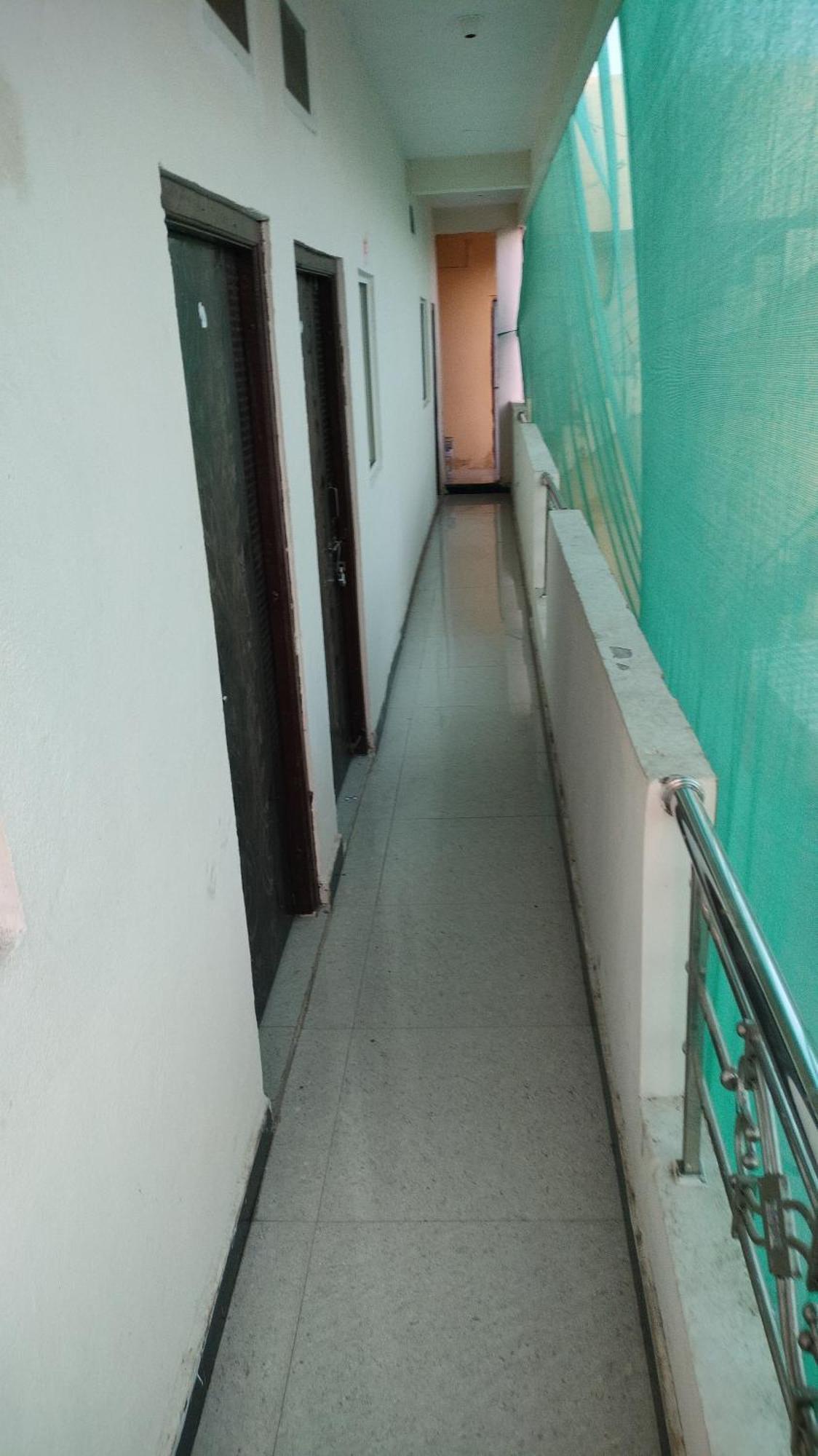 Kailash Kuti Guest House Ujjain Extérieur photo