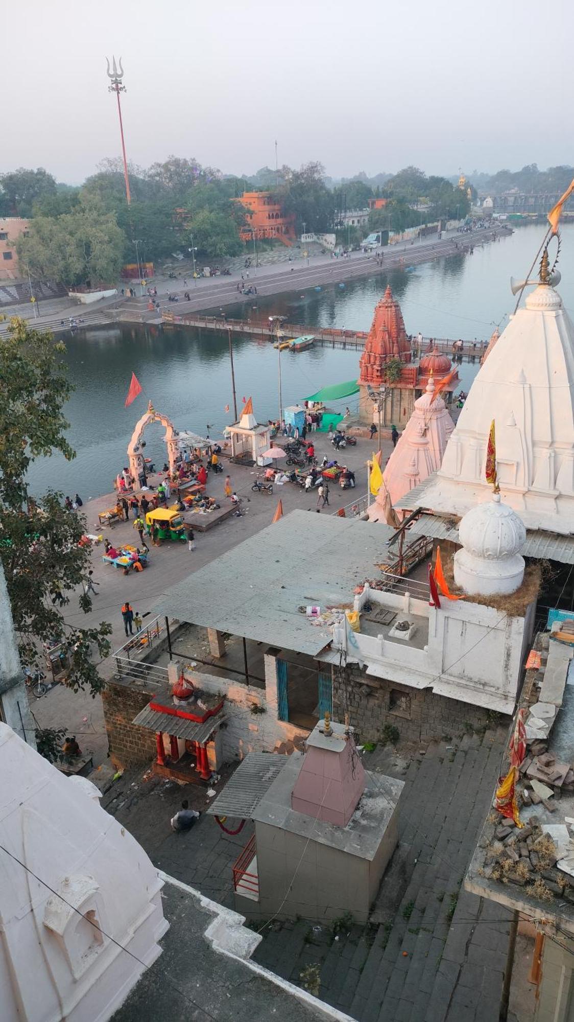 Kailash Kuti Guest House Ujjain Extérieur photo