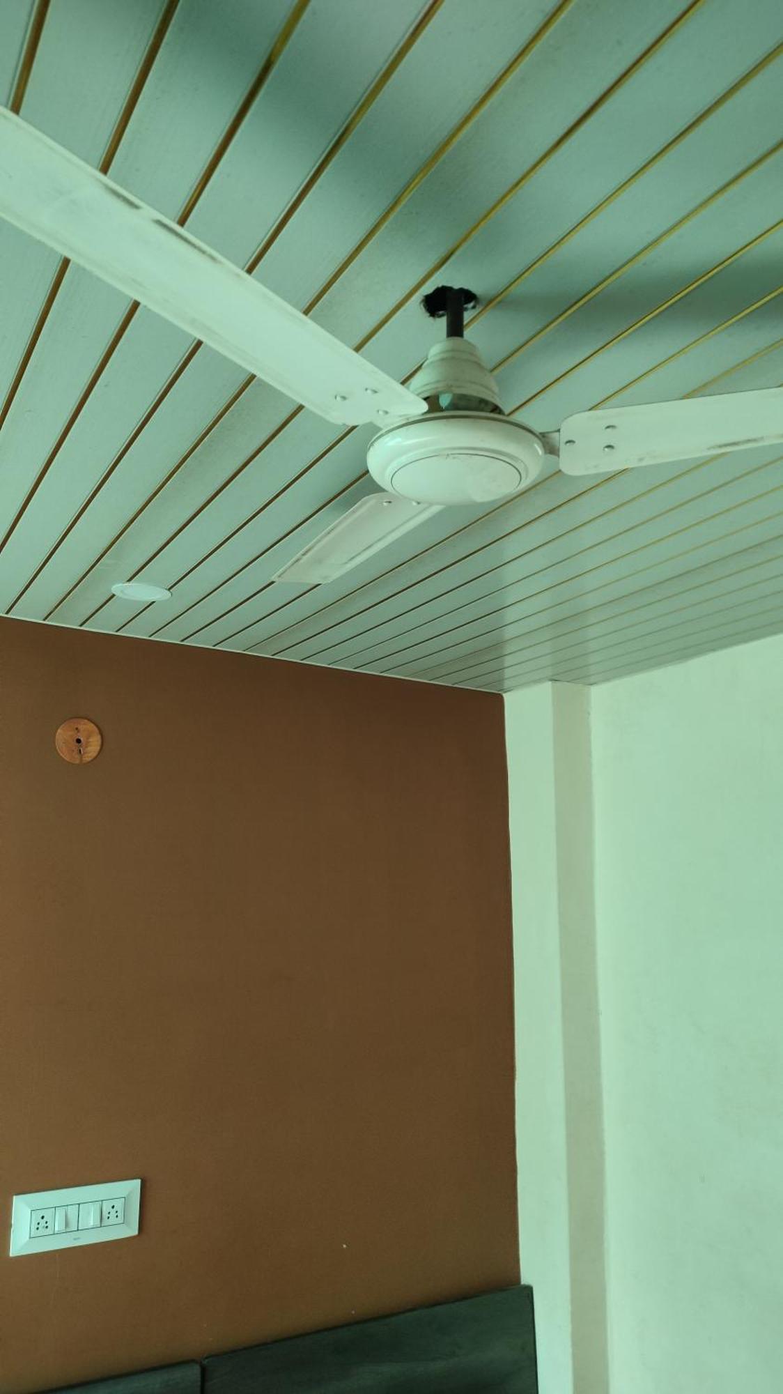 Kailash Kuti Guest House Ujjain Chambre photo